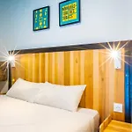 The People - Auberge de jeunesse *