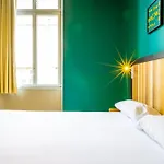 The People - Auberge de jeunesse *
