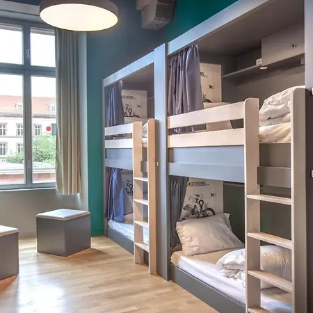 Hostel The People - *