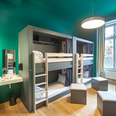 The People - Auberge de jeunesse Strasbourg