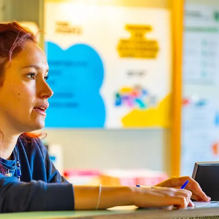 The People - * Strasbourg