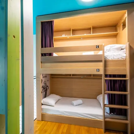 The People - Strasbourg