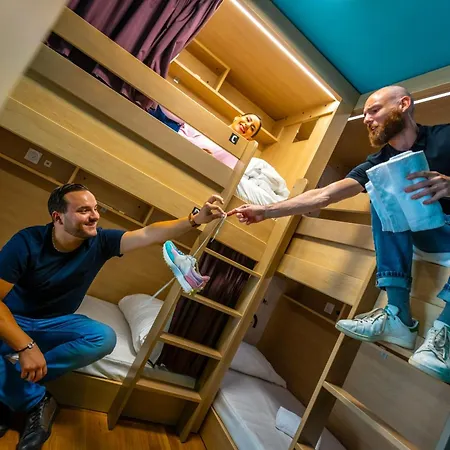The People - Hostel Strasbourg