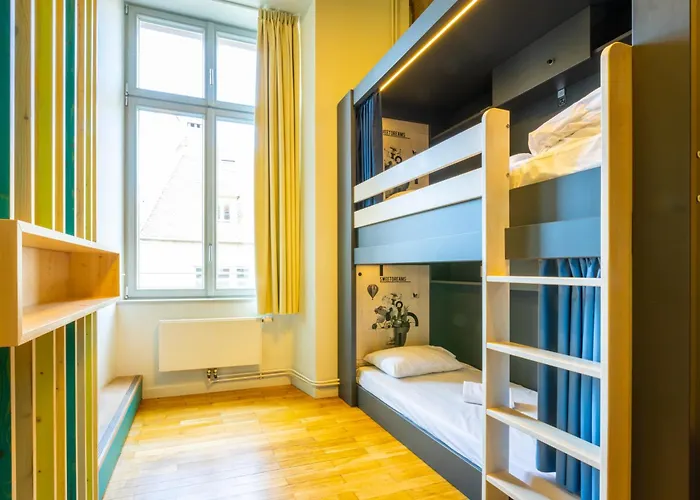 The People - * Straatsburg