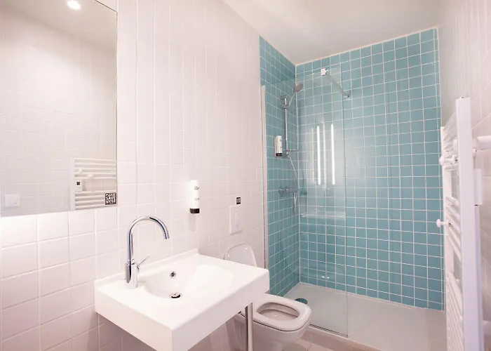 The People - Hostel Straatsburg