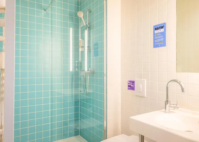 The People - ホステル